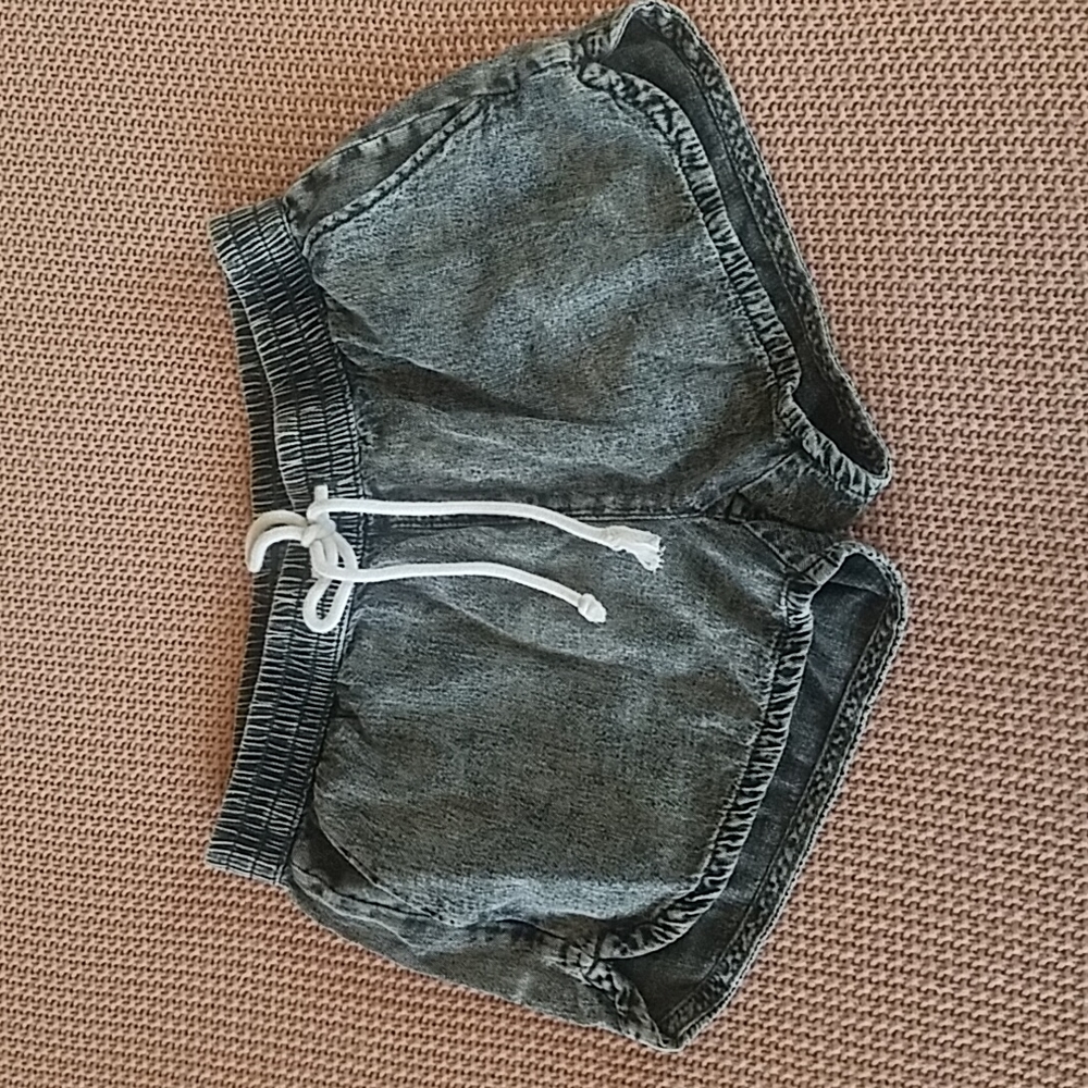 Shorts - Faded Black Wash - XS